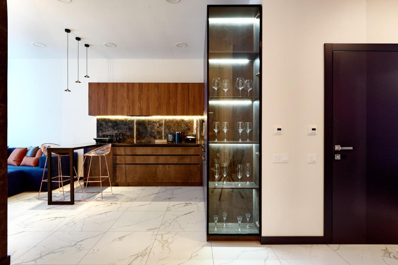 Kador Home Hotel Downtown Kiev Bagian luar foto