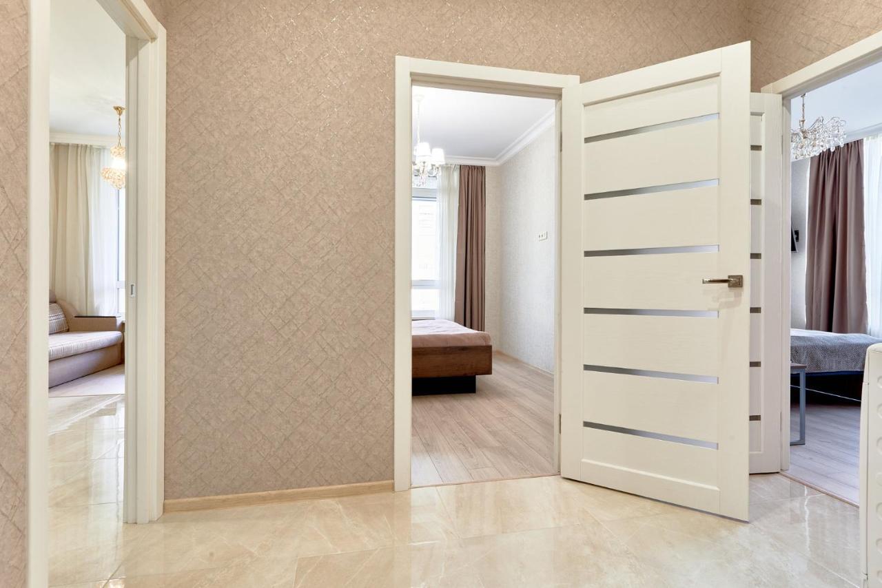 Kador Home Hotel Downtown Kiev Bagian luar foto
