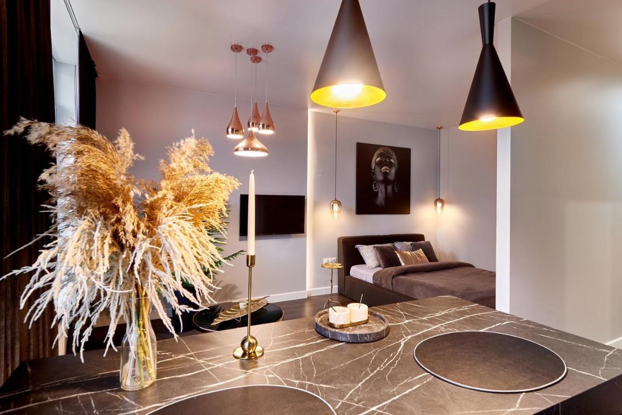 Kador Home Hotel Downtown Kiev Bagian luar foto