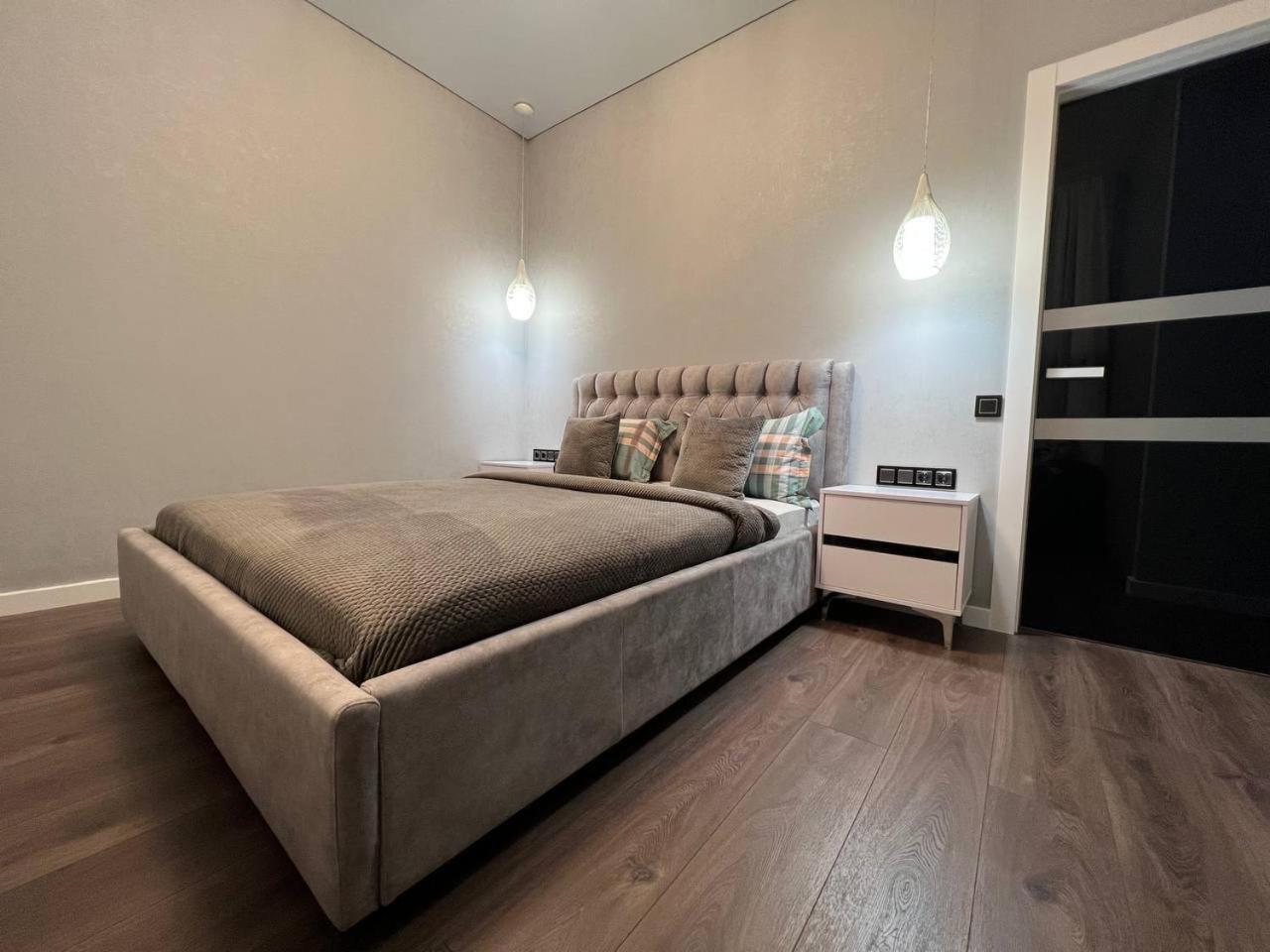 Kador Home Hotel Downtown Kiev Ruang foto