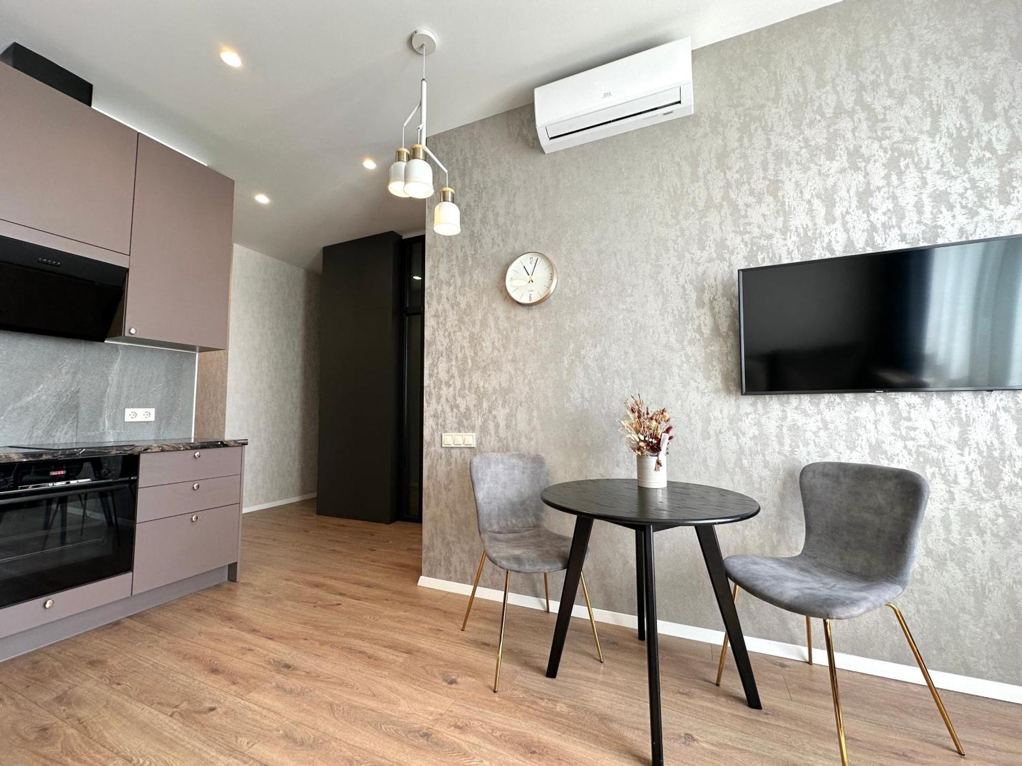 Kador Home Hotel Downtown Kiev Ruang foto